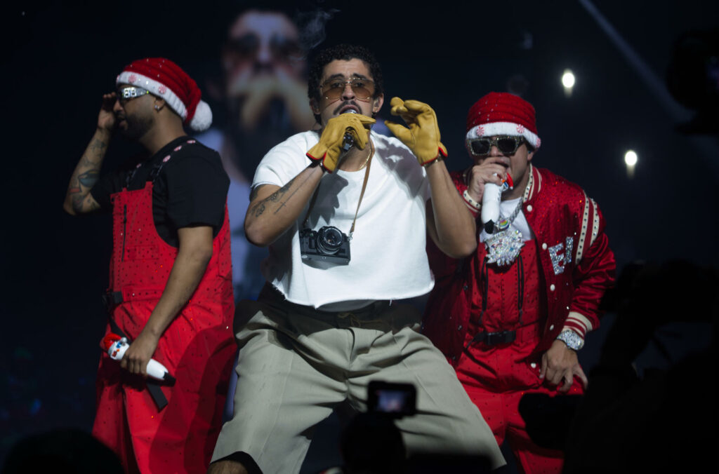 49f0b28e0991c63b7a424b1ab0e5b91a5fe7bd79w-1024x676-1 Bad Bunny, emocionado por el show de medio tiempo del Super Bowl - 49f0b28e0991c63b7a424b1ab0e5b91a5fe7bd79w-1024x676