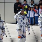 Astronautas chinos completan su cuarta caminata espacial en la misión Shenzhou-20