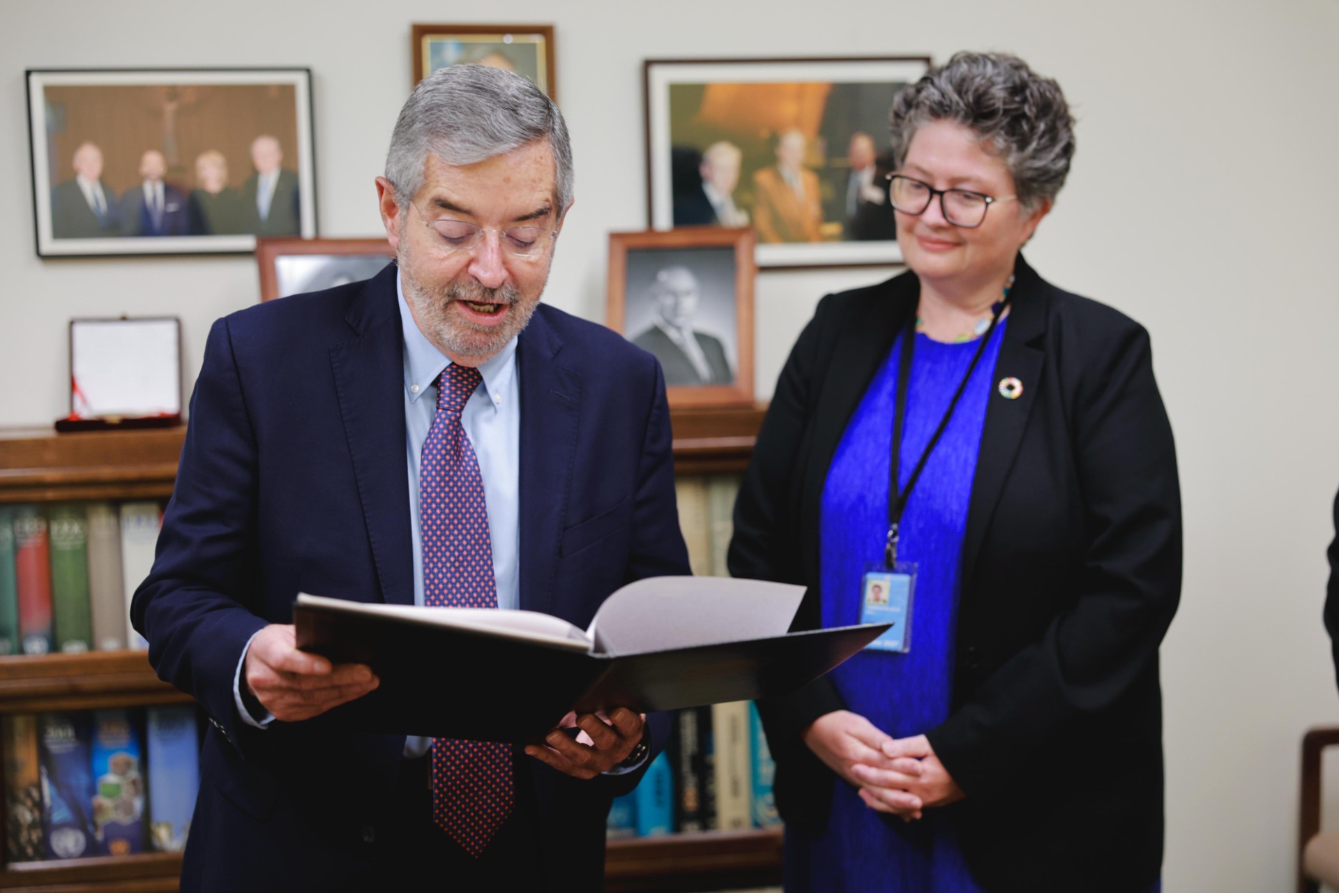 De la Fuente deposita instrumento de ratificación del “Tratado de Alta Mar”