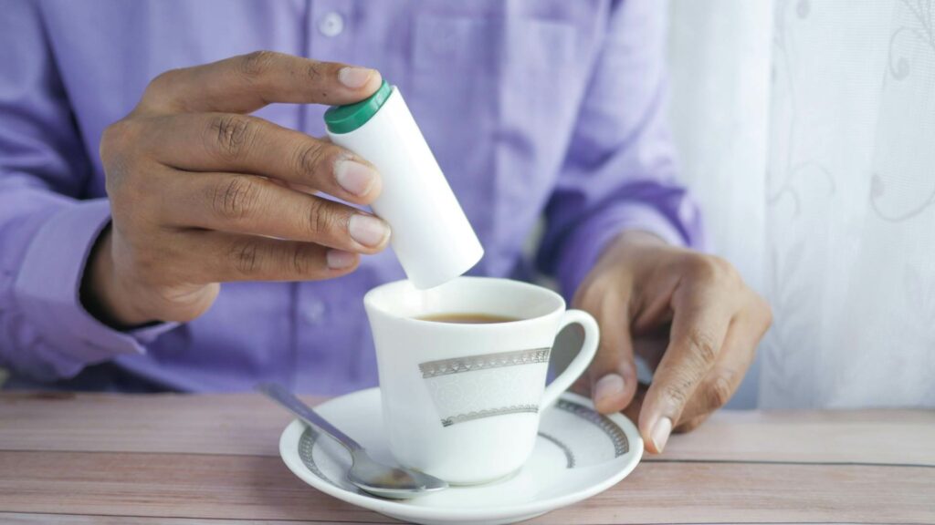 Debate fiscal sobre bebidas con edulcorantes pondría en juego políticas contra obesidad - debate-fiscal-sobre-bebidas-con-edulcorantes-pondria-en-juego-politicas-contra-obesidad-1-1024x576