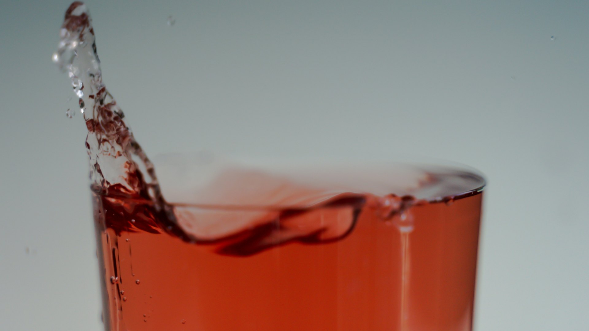 Debate fiscal sobre bebidas con edulcorantes pondría en juego políticas contra obesidad