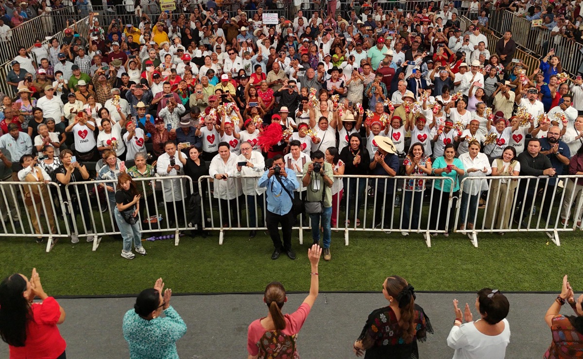 Presidencia suspende a empleado por agredir a reportero tras evento oficial