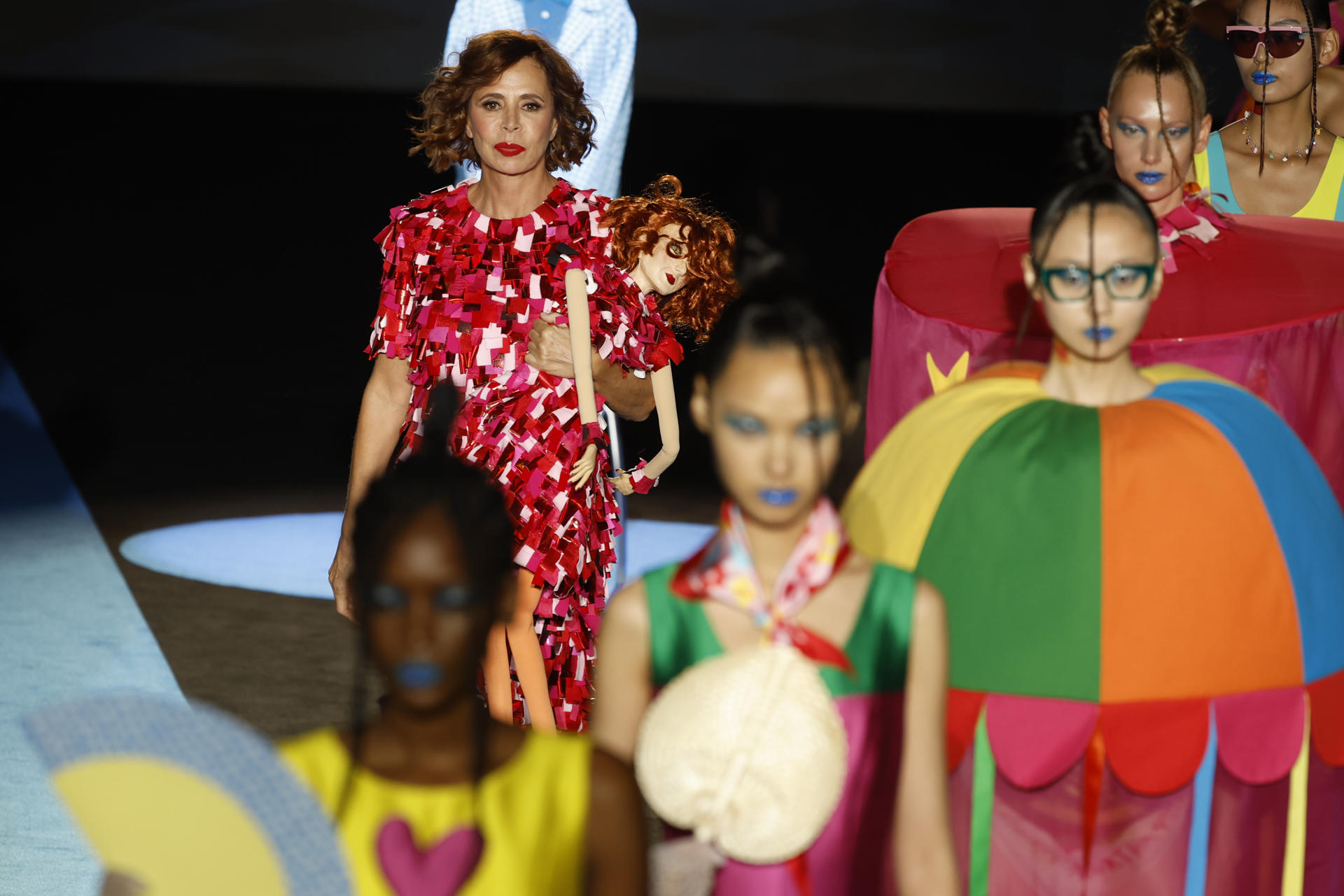 Agatha Ruiz de la Prada recurre a la IA para su colección más ‘loca’