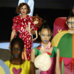 Agatha Ruiz de la Prada recurre a la IA para su colección más ‘loca’