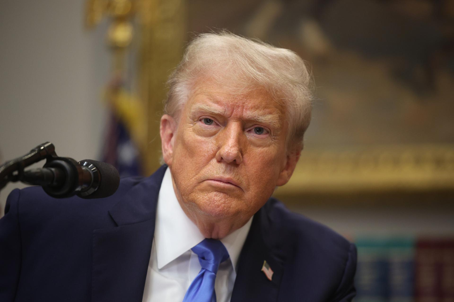 México y el mundo se “acostumbran” a incertidumbre económica impulsada por Trump: Banamex