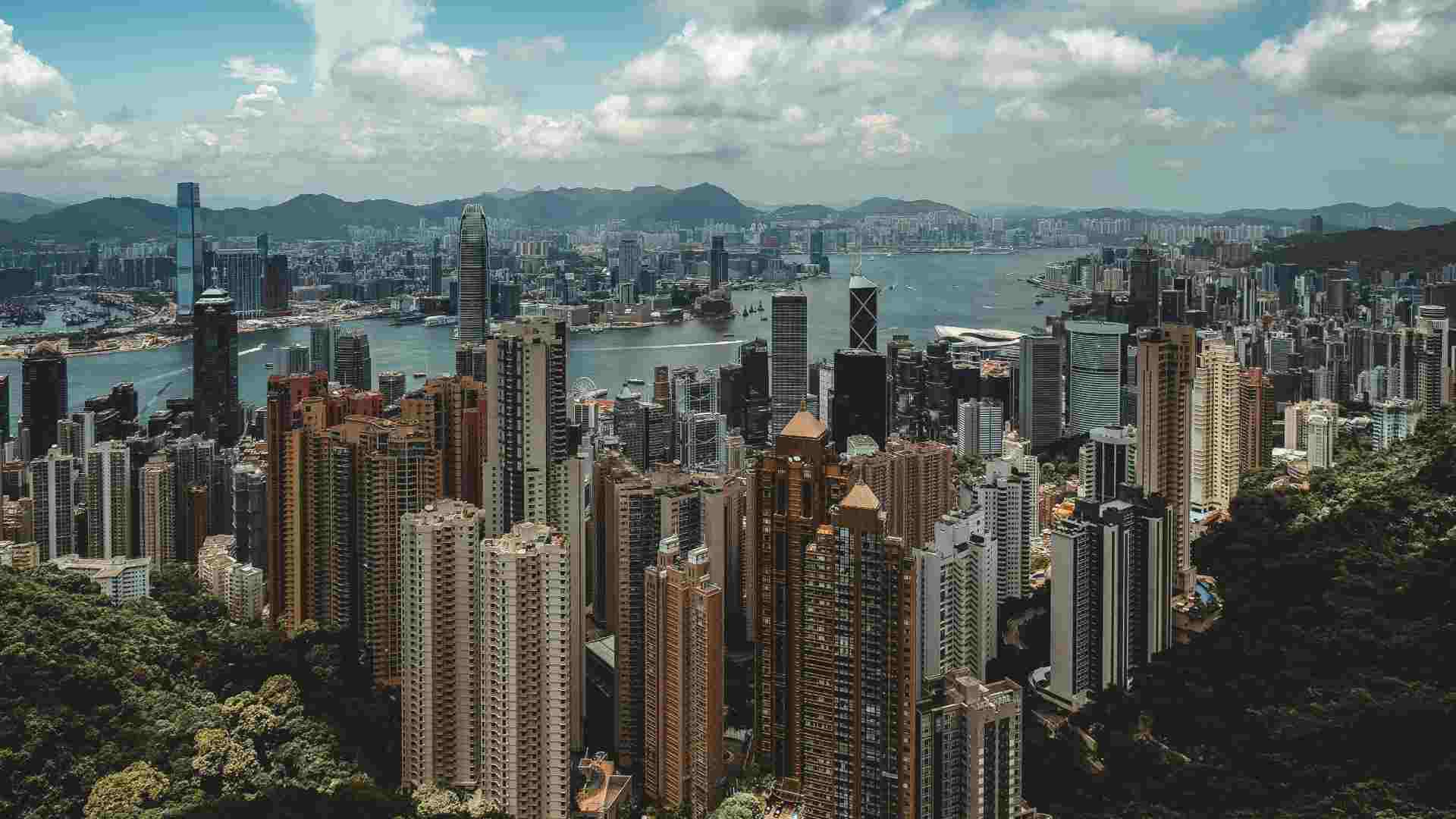 Hong Kong desactiva una bomba de la II Guerra Mundial tras evacuar a más de 6 mil personas Hong Kong desactiva una bomba de la II Guerra Mundial tras evacuar a más de 6 mil personas