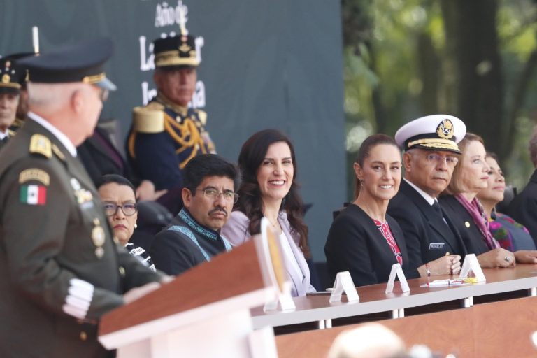 kenia-lopez-rabadan-sheinbaum-ninos-heroes