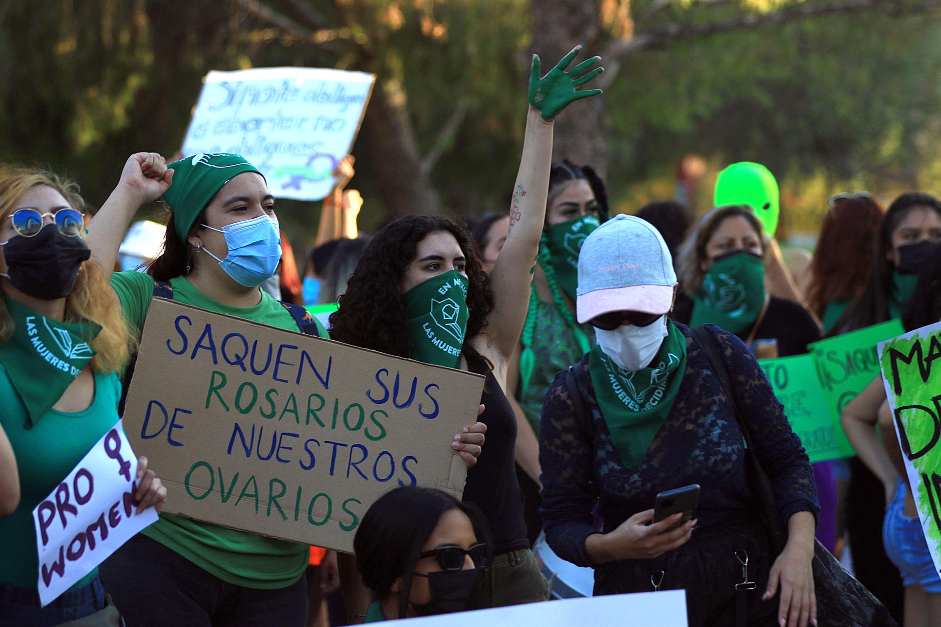 manifestacion-en-ciudad-de-mexico-a-favor-del-aborto-legal Colectivos exigen "reforma" para la despenalización total del aborto voluntario - manifestacion-en-ciudad-de-mexico-a-favor-del-aborto-legal