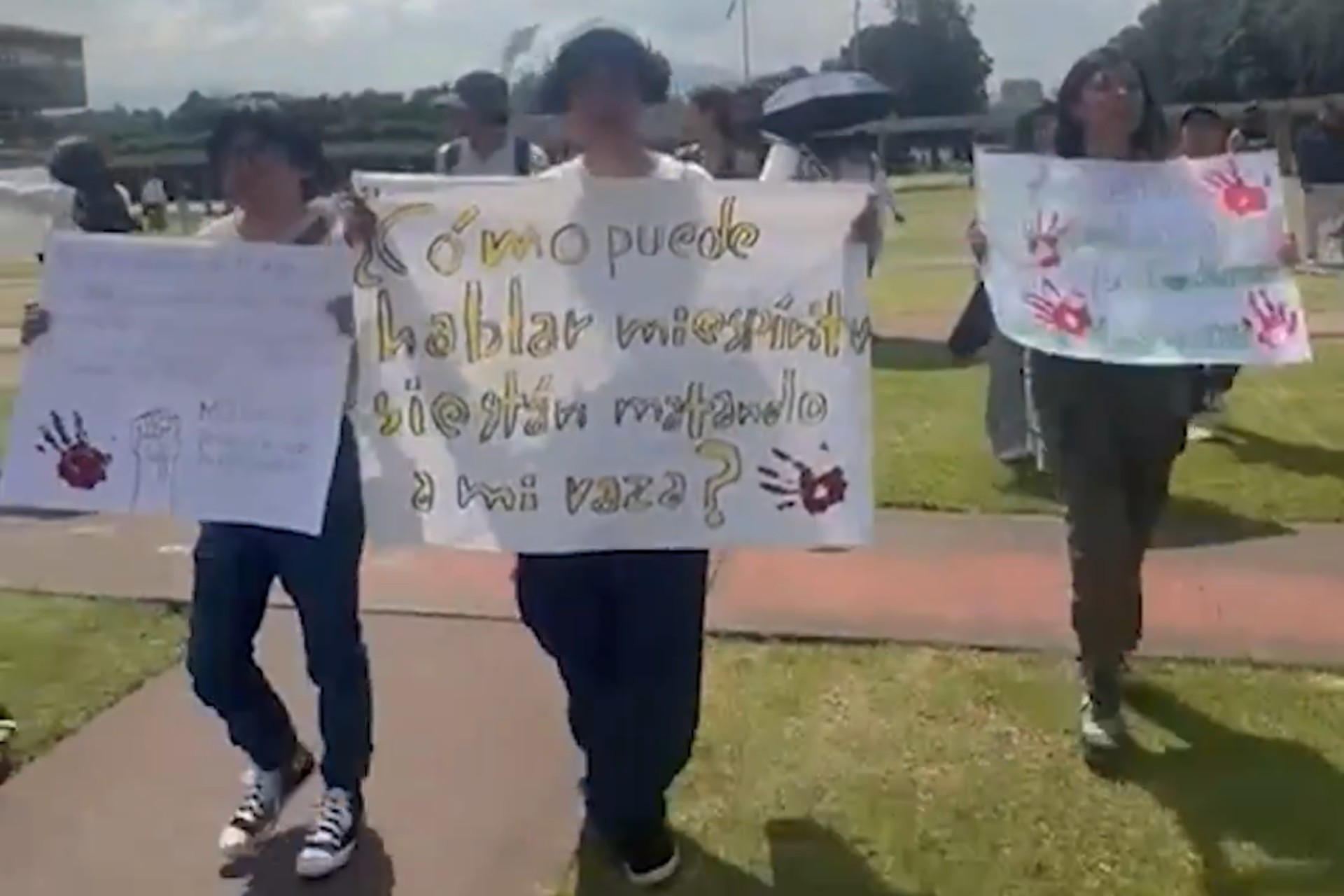 CCH Sur: Realizan ‘marcha silenciosa’ y asamblea en la UNAM por asesinato de estudiante