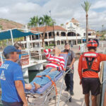 Marina rescata a estadounidense enfermo en aguas de Sonora Marina rescata a estadounidense enfermo en aguas de Sonora
