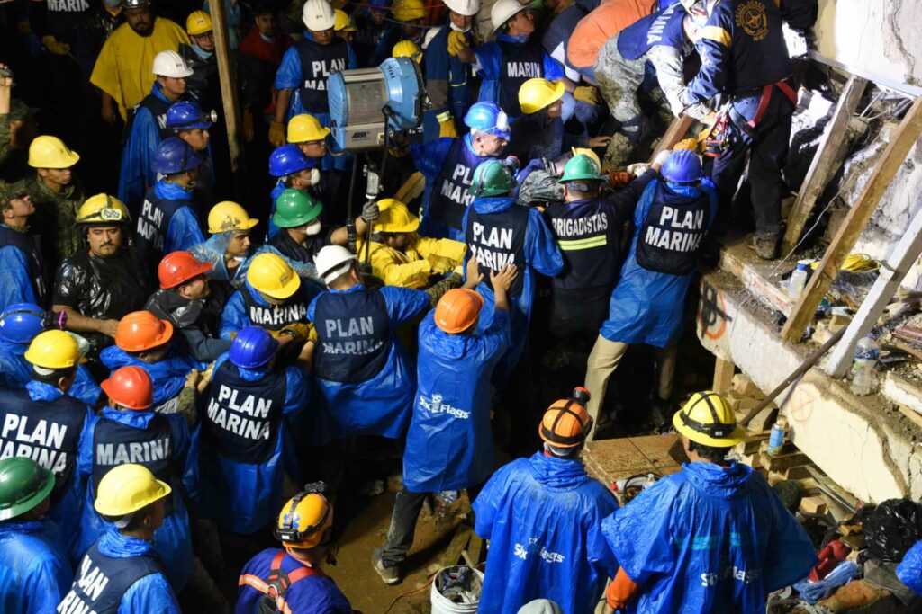 marina-semar-sismo-2017-1024x683-1 Secretaría de Marina actúa con rapidez y eficiencia ante emergencias por sismos en territorio nacional - marina-semar-sismo-2017-1024x683