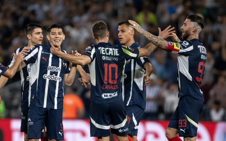 rayados-derrota-a-queretaro-y-recupera-el-liderato-del-apertura