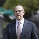 Senado de EE.UU. ratifica a asesor de Trump como gobernador de la Fed