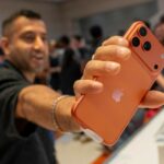 Sale a la venta el iPhone 17, ¿quién fue el primero en comprarlo? Sale a la venta el iPhone 17, ¿quién fue el primero en comprarlo?