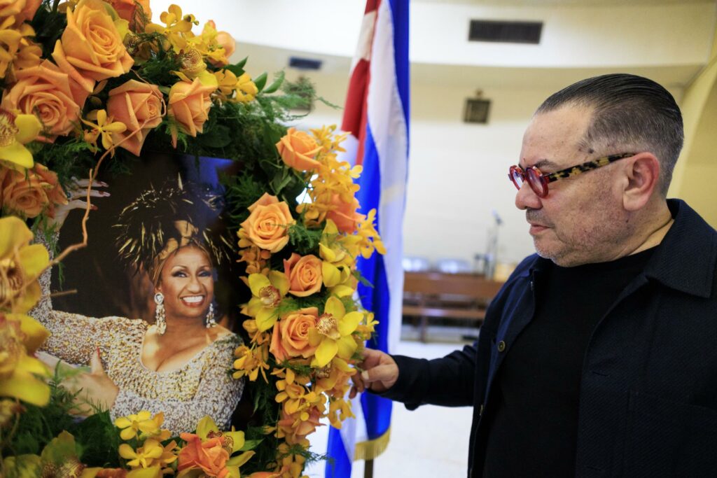 83b753be523884e4555bd874f5e286c0dfba3cf6w-1024x683-1 Cubanos en EE.UU. celebran a Celia Cruz como una "diosa" que "triunfó ante el comunismo" - 83b753be523884e4555bd874f5e286c0dfba3cf6w-1024x683