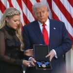 Trump entrega de forma póstuma la Medalla Presidencial de la Libertad a Charlie Kirk
