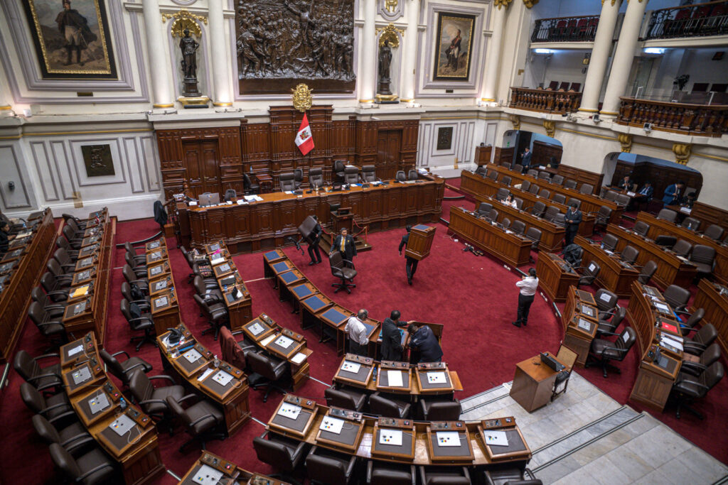 a33d3f1cdd0090f110478fe8a6aec7bf427ad30aw-1024x683-1 Boluarte permanece en el Palacio de Gobierno de Lima; primer ministro asegura que se aceptará la decisión del Congreso - a33d3f1cdd0090f110478fe8a6aec7bf427ad30aw-1024x683