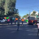 Vecinos bloquean Camino a Santa Fe, ¿qué denuncian?