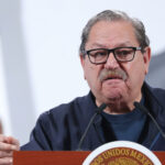 Paco Ignacio Taibo II provoca polémica por comentario sobre libros de mujeres en México