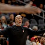 EE.UU. desmantela dos redes de juego y apuestas ilegales vinculadas con la NBA y la mafia; hay jugadores y un entrenador involucrados EE.UU. desmantela dos redes de juego y apuestas ilegales vinculadas con la NBA y la mafia; hay jugadores y un entrenador involucrados