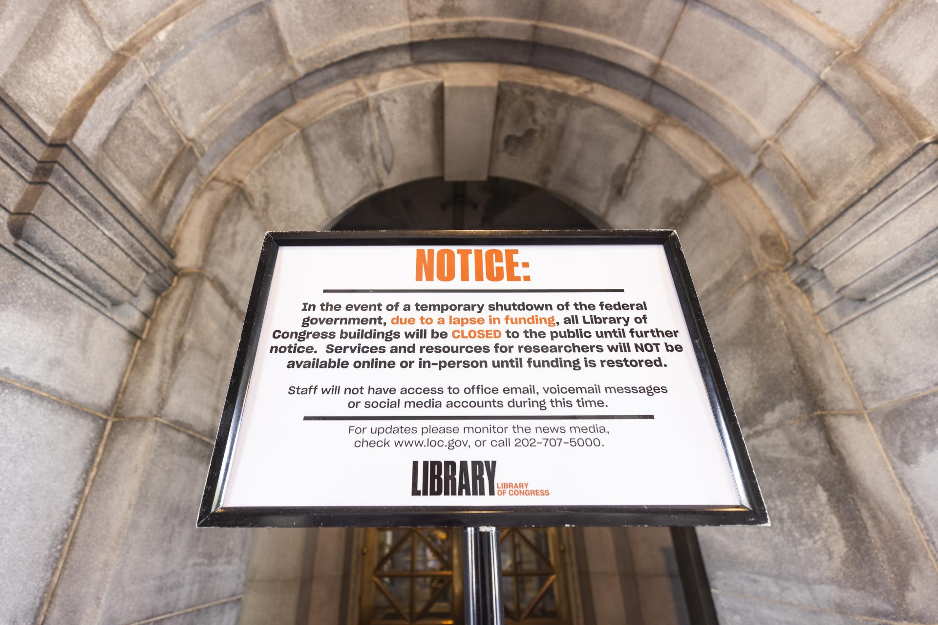 Casa Blanca asegura que despidos por cierre de Gobierno en Estados Unidos podrían ser “miles”