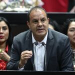 Video: Captan al diputado Cuauhtémoc Blanco jugando pádel durante sesión de diputados