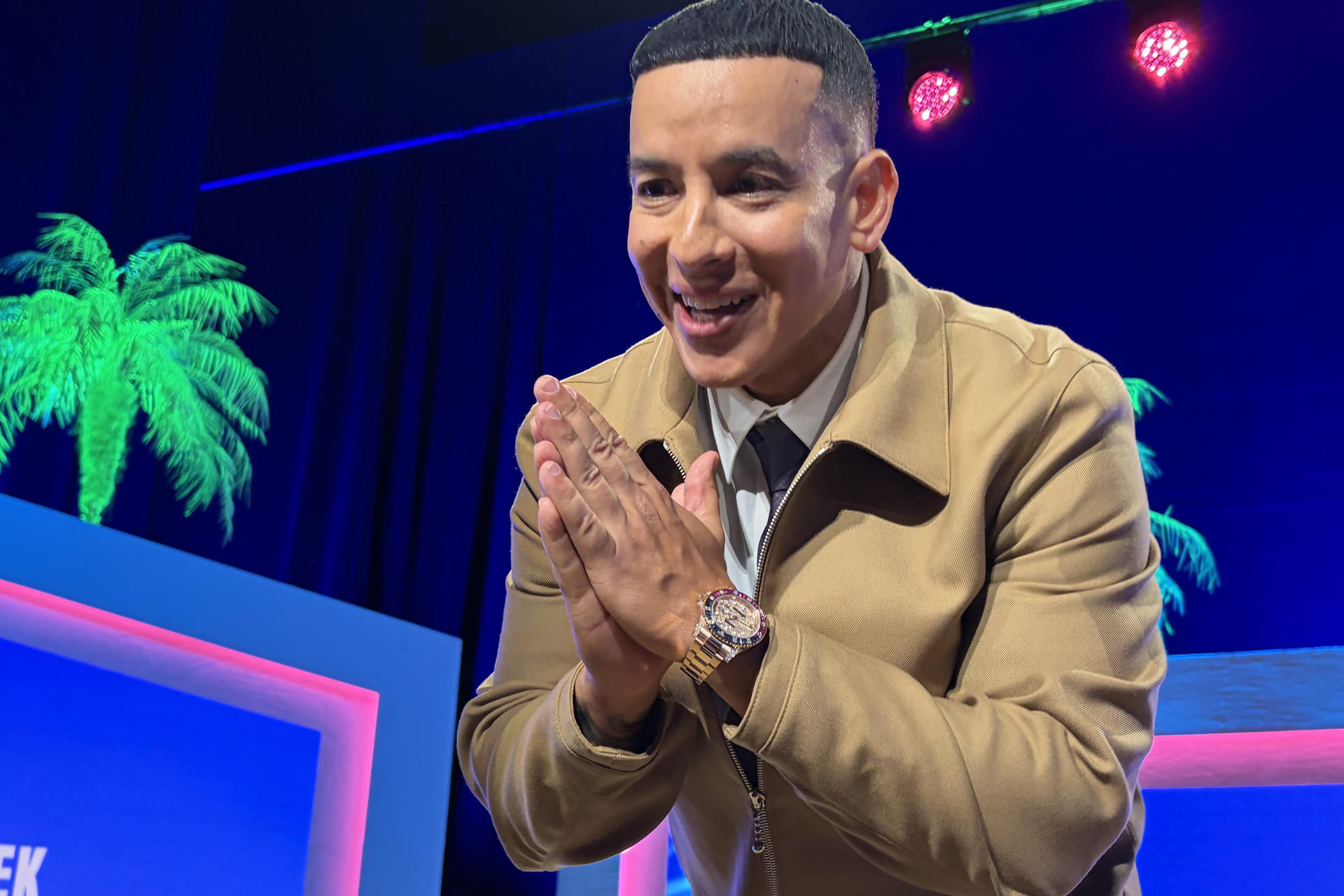 Daddy Yankee se presenta “renacido” con su nueva misión de “predicar el Evangelio” Daddy Yankee se presenta “renacido” con su nueva misión de “predicar el Evangelio”