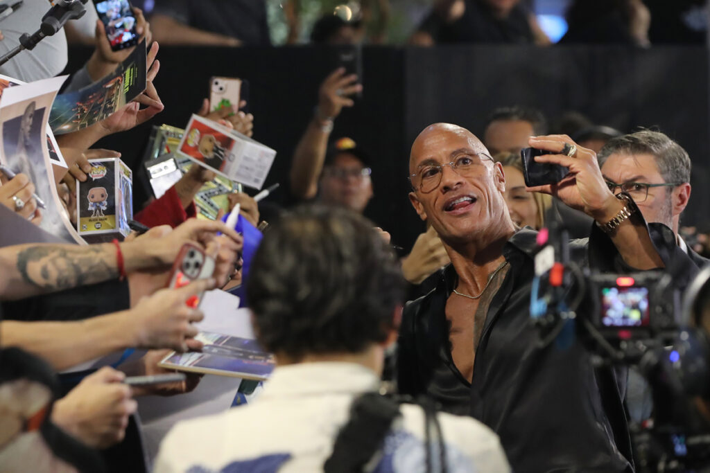 dwyane-johnson-presenta-en-mexico-su-pelicula-the-smashing-machine-1024x683-1 Dwyane Johnson presenta en México su película ‘The Smashing Machine’ - dwyane-johnson-presenta-en-mexico-su-pelicula-the-smashing-machine-1024x683