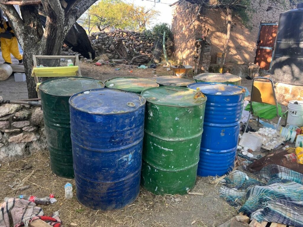 ejercito-y-guardia-nacional-aseguran-mas-de-17-toneladas-de-metanfetamina-en-zacatecas-3-1024x768-1 Ejército y Guardia Nacional aseguran más de 1.7 toneladas de metanfetamina en Zacatecas - ejercito-y-guardia-nacional-aseguran-mas-de-17-toneladas-de-metanfetamina-en-zacatecas-3-1024x768