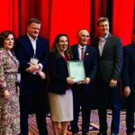 TecSalud recibe premio internacional por su programa de Oxigenación por Membrana Extracorpórea TecSalud recibe premio internacional por su programa de Oxigenación por Membrana Extracorpórea