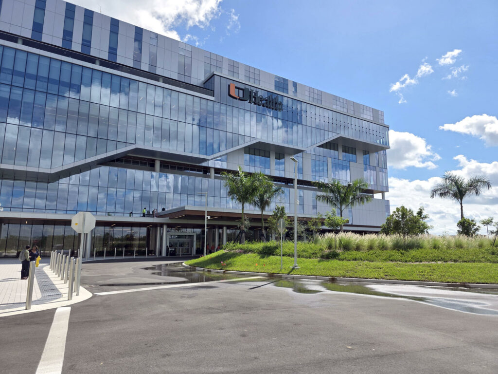 f9415bd1a19427e7a9d0e8e9117ad1ad6b6ae4bew-1024x768-1 Un nuevo centro de salud en Miami incorpora IA "desde la consulta" - f9415bd1a19427e7a9d0e8e9117ad1ad6b6ae4bew-1024x768