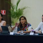 Gobernadora Mara Lezama lidera el diálogo sobre el acceso a playas y turismo en Tulum Gobernadora Mara Lezama lidera el diálogo sobre el acceso a playas y turismo en Tulum