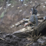 Suman 80 muertos por lluvias extraordinarias en cinco estados