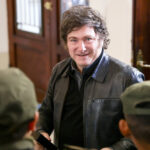 Milei felicita a Trump por acuerdo de paz para Gaza y dice que merece el Nobel de la Paz Milei felicita a Trump por acuerdo de paz para Gaza y dice que merece el Nobel de la Paz