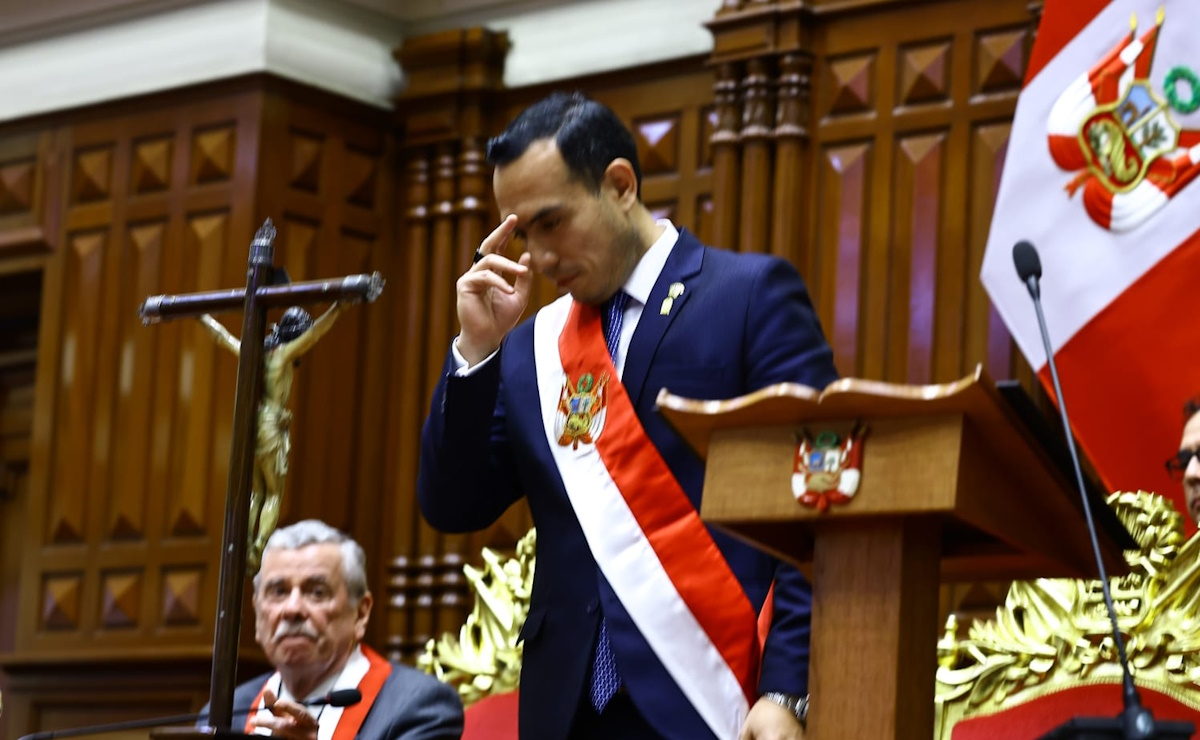 José Jerí asume como presidente interino de Perú tras la destitución de Boluarte José Jerí asume como presidente interino de Perú tras la destitución de Boluarte