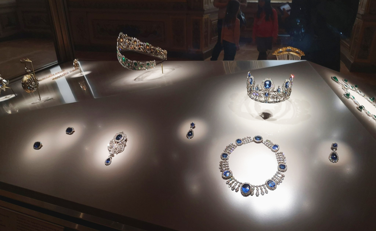 Robo en el Louvre: estas son las ocho joyas sustraídas