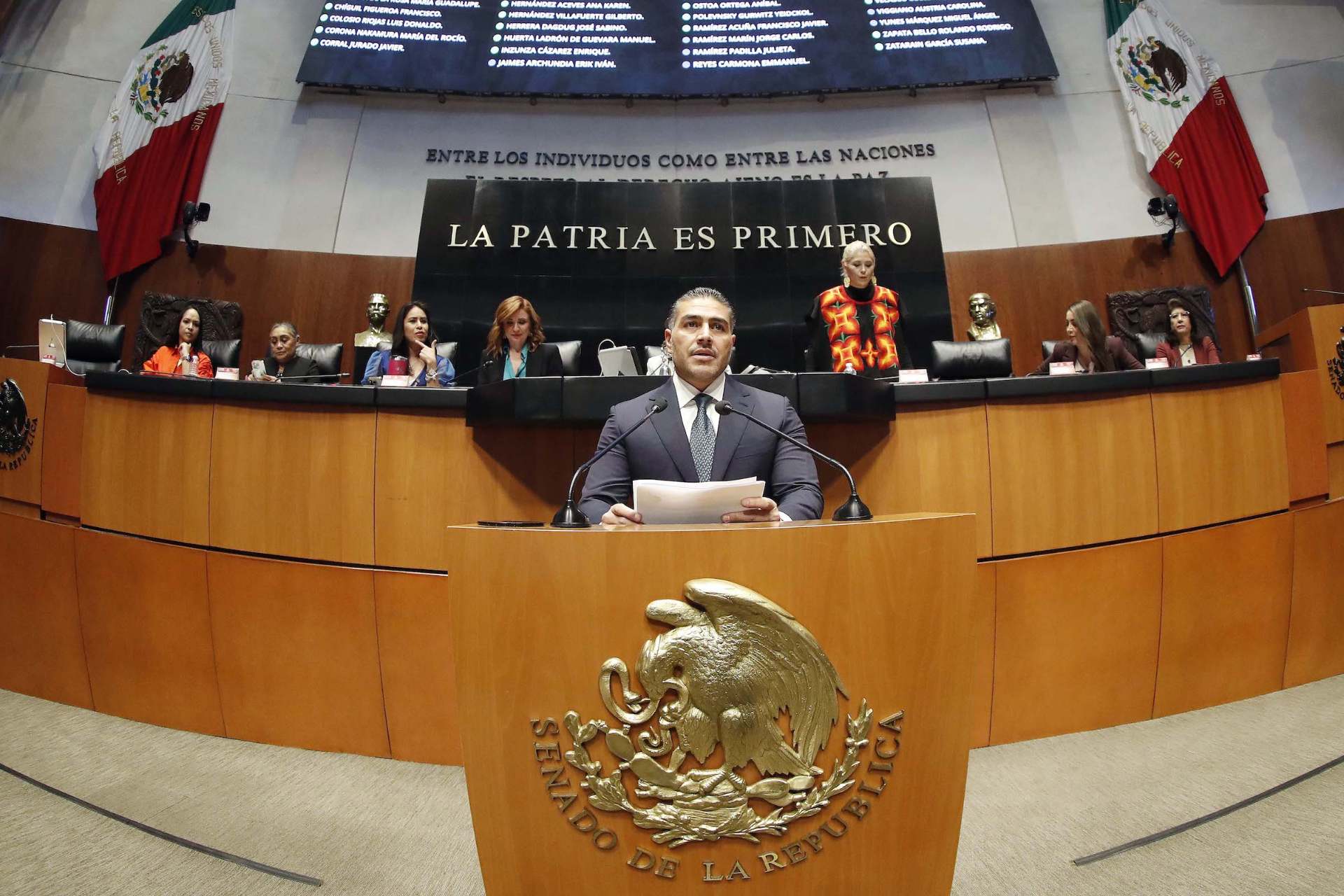 García Harfuch destaca decomiso de 98 millones de litros de ‘huachicol’ en 26 estados García Harfuch destaca decomiso de 98 millones de litros de ‘huachicol’ en 26 estados