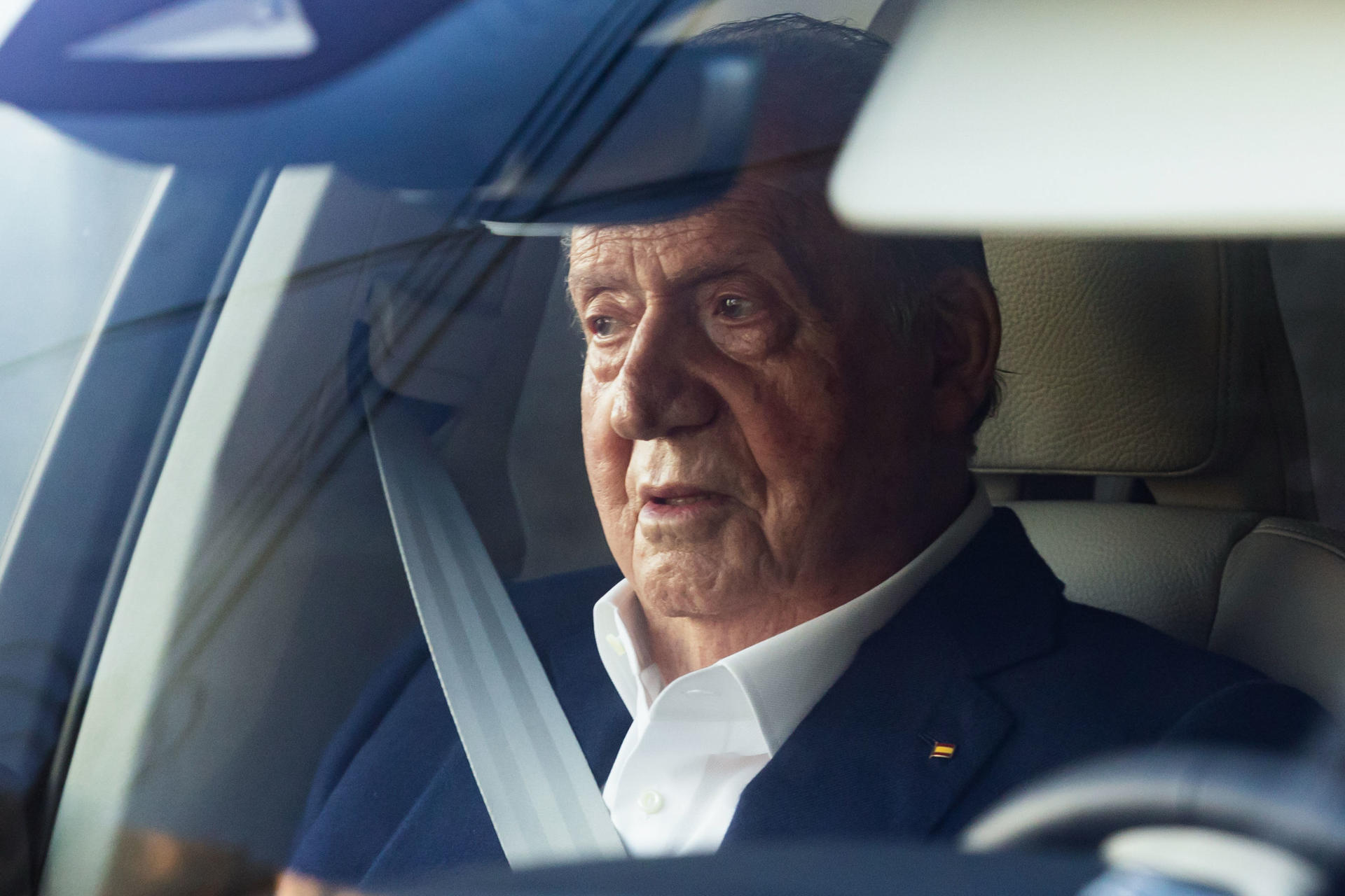 Rey emérito Juan Carlos I confiesa en sus memorias “errores” y muestra su admiración por Franco