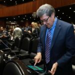 Es momento de revisar sesiones a distancia de diputados: Monreal tras lo ocurrido con Cuauhtémoc Blanco Es momento de revisar sesiones a distancia de diputados: Monreal tras lo ocurrido con Cuauhtémoc Blanco
