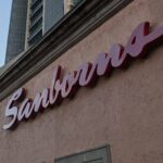 Asaltan Sanborns en avenida Insurgentes, CDMX; se llevan relojes y joyería Asaltan Sanborns en avenida Insurgentes, CDMX; se llevan relojes y joyería