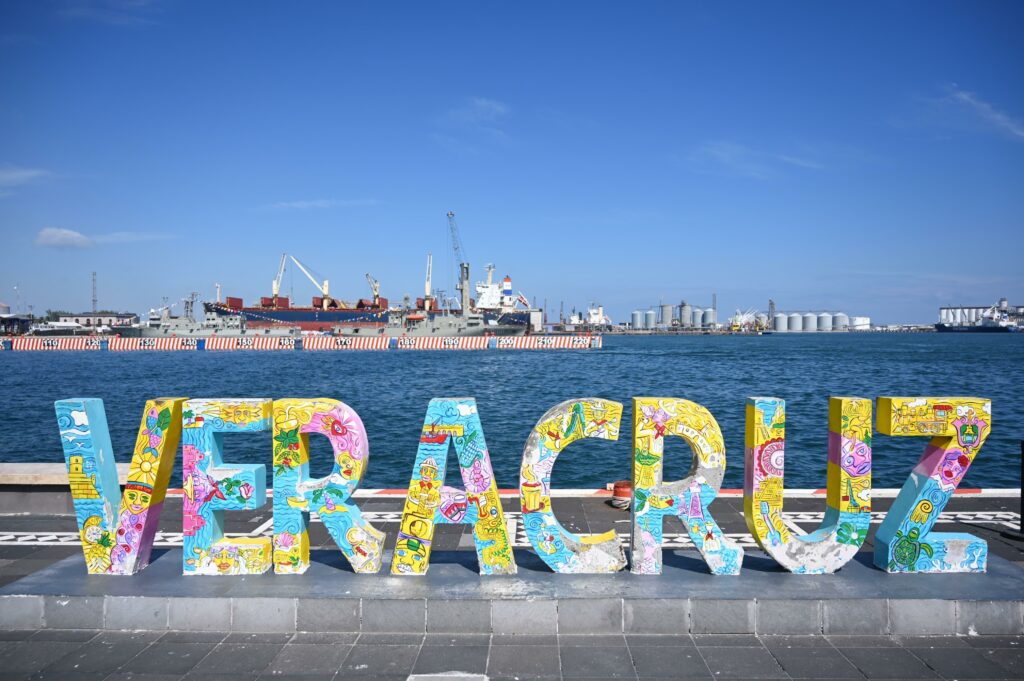 semar-marina-204-aniversario-armada-mexico-13-1024x681-1 Fotos: 204 Aniversario de la Armada de México en Veracruz - semar-marina-204-aniversario-armada-mexico-13-1024x681