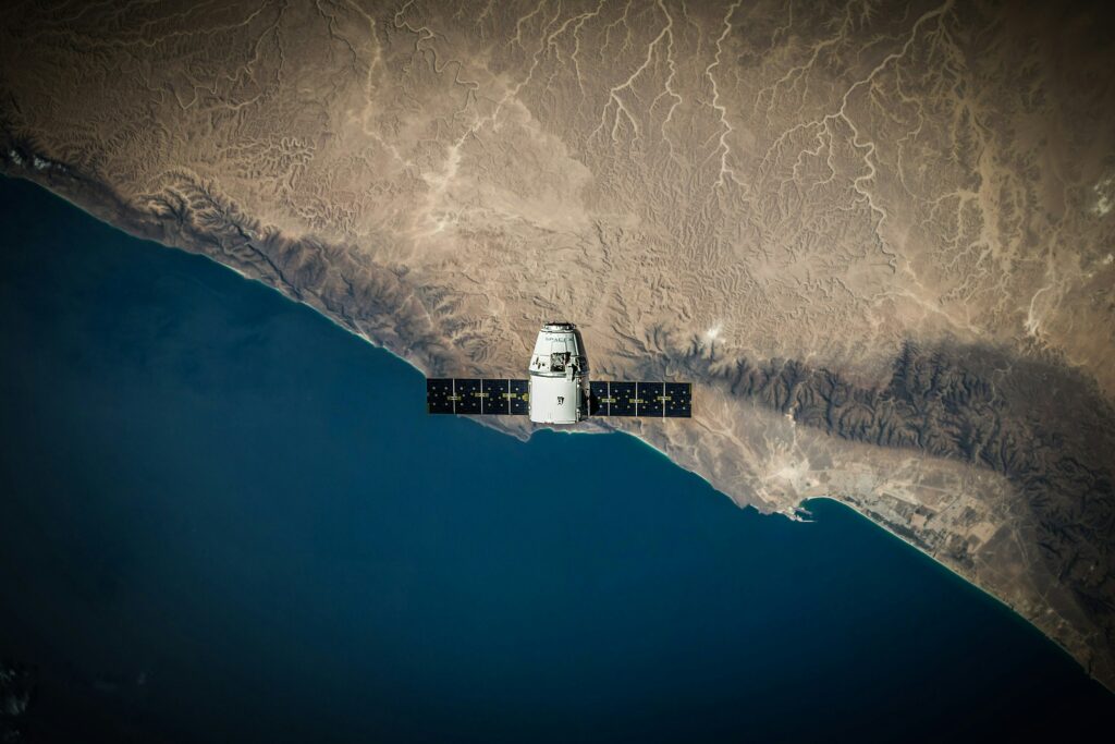 spacex-vbnb52j8trk-unsplash-1024x683-1 El SpainSat NG II pone rumbo al espacio para asegurar comunicaciones los próximos 15 años - spacex-vbnb52j8trk-unsplash-1024x683