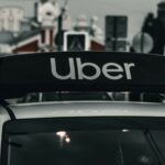 SICT aclara que Uber no puede dar servicios en aeropuertos