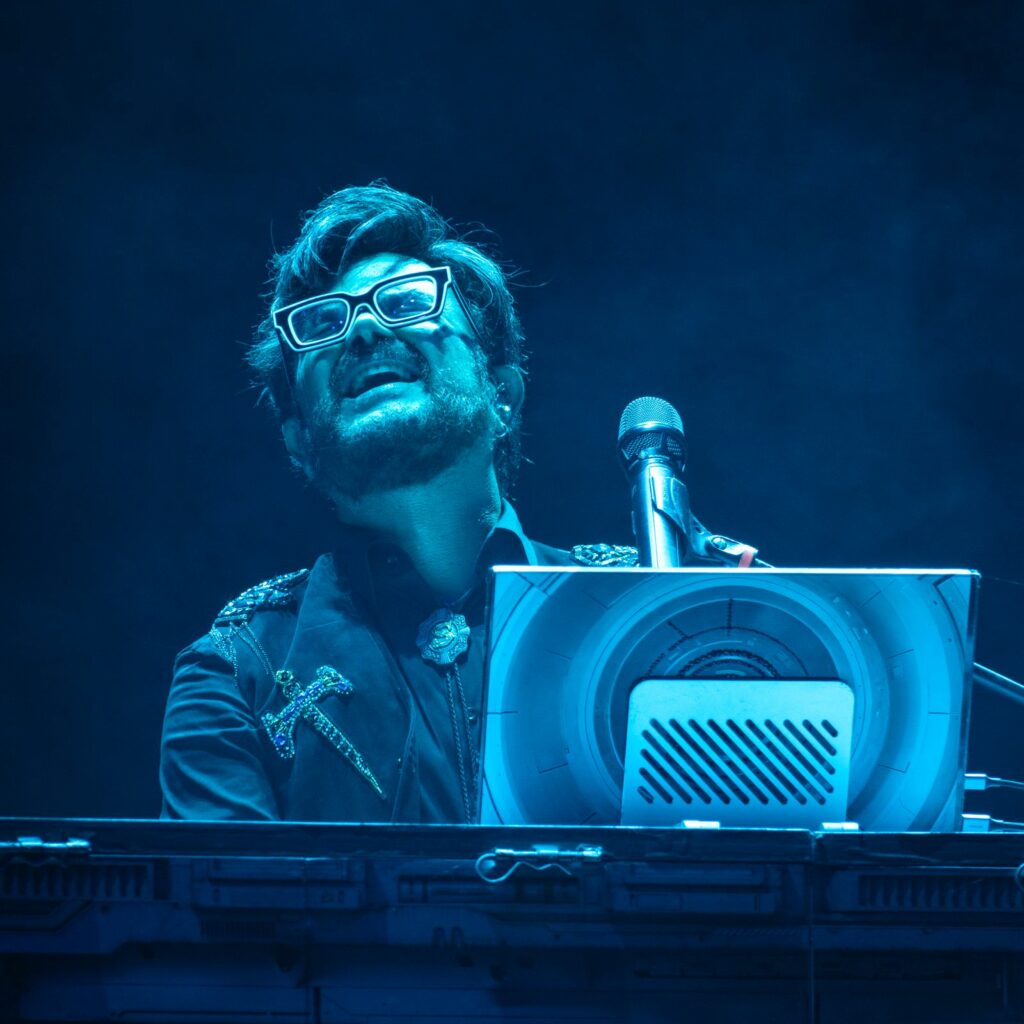 Presenta Aleks su Total Syntek Tour 2025 en Ciudad Victoria - whatsapp-image-2025-10-26-at-115120-am-3-1024x1024