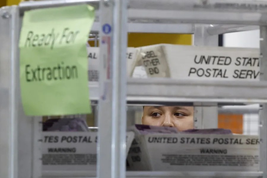 Trump denuncia un supuesto fraude en el referéndum para redistribuir los distritos en California