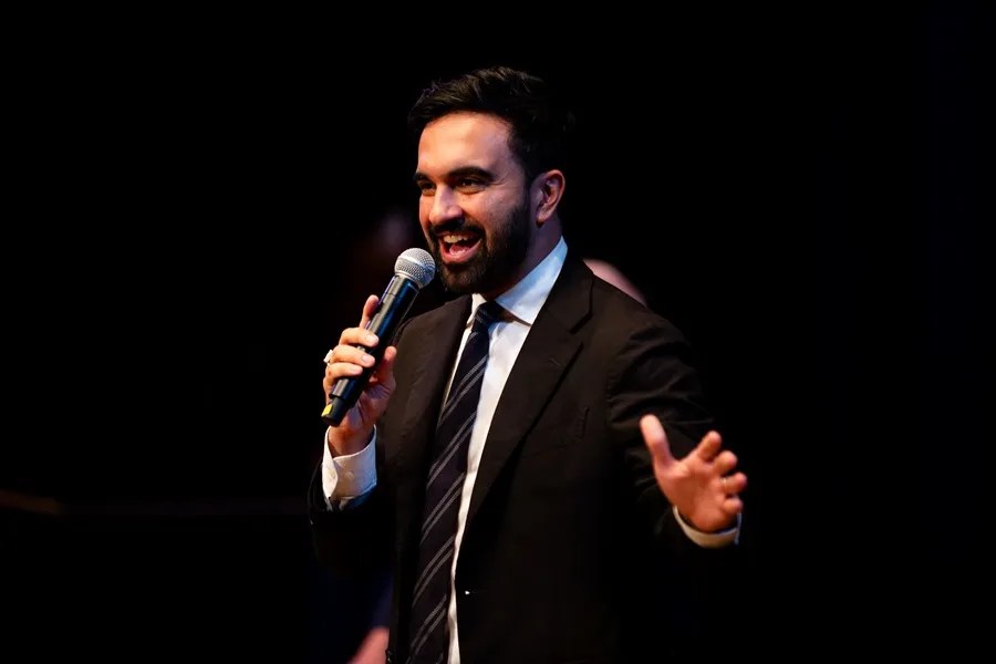 Zohran Mamdani asegura que electores pasarán la página y lo elegirán como alcalde de Nueva York